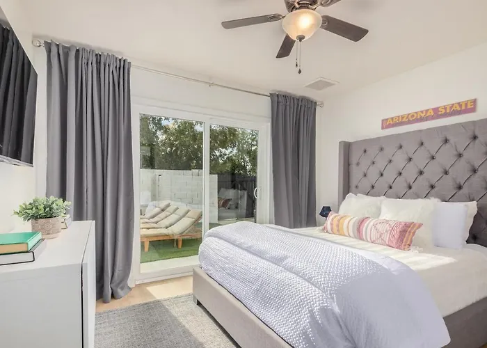 Stylish 3br Pool Getaway Asu & Park Dom wakacyjny
