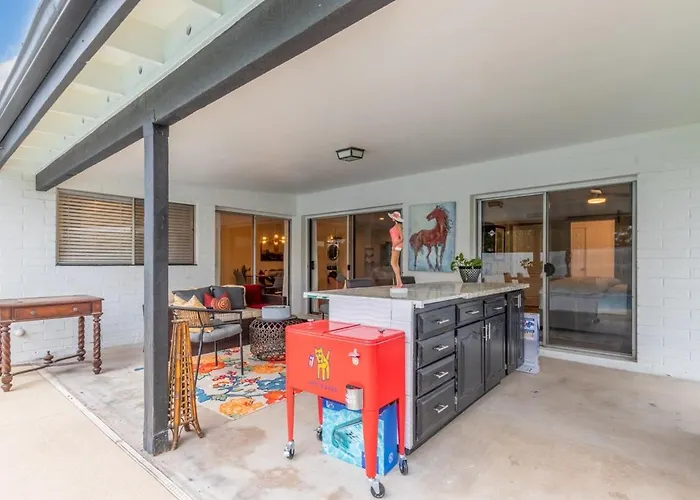 Stylish 3br Pool Getaway Asu & Park Tempe