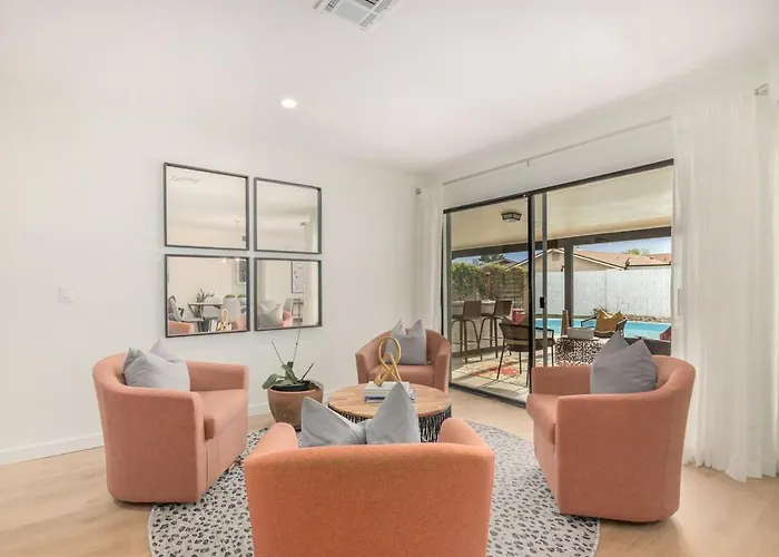Stylish 3br Pool Getaway Asu & Park Holiday home